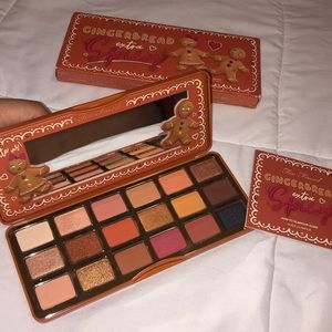 TOO FACED “Gingerbread Extra Spicy”